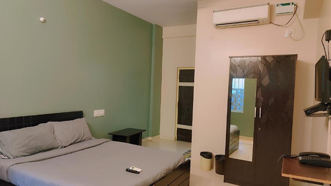 Metro Suites Bengaluru Zewnętrze zdjęcie