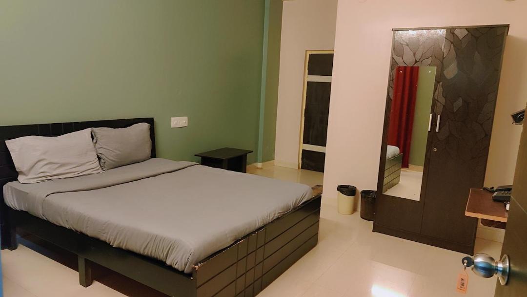 Metro Suites Bengaluru Zewnętrze zdjęcie